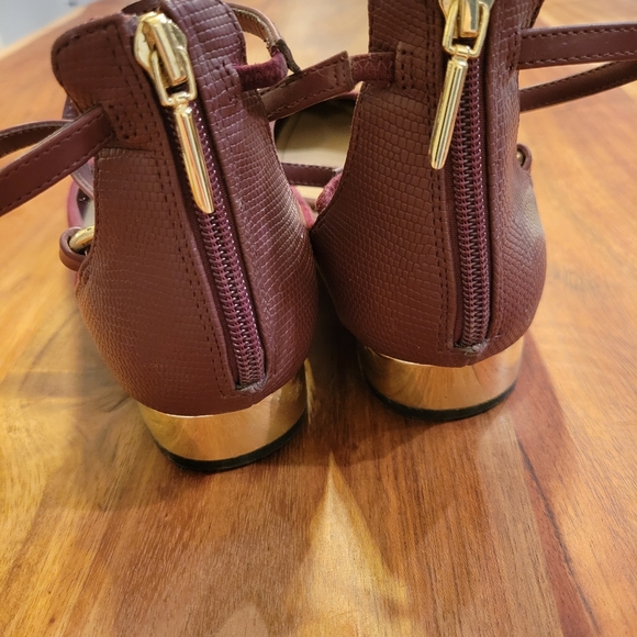 Suede Aldo strappy flats - Picture 3 of 4